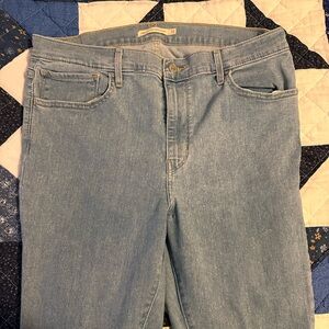 Signature by Levi Strauss Women's High Rise Light Blue Jeans